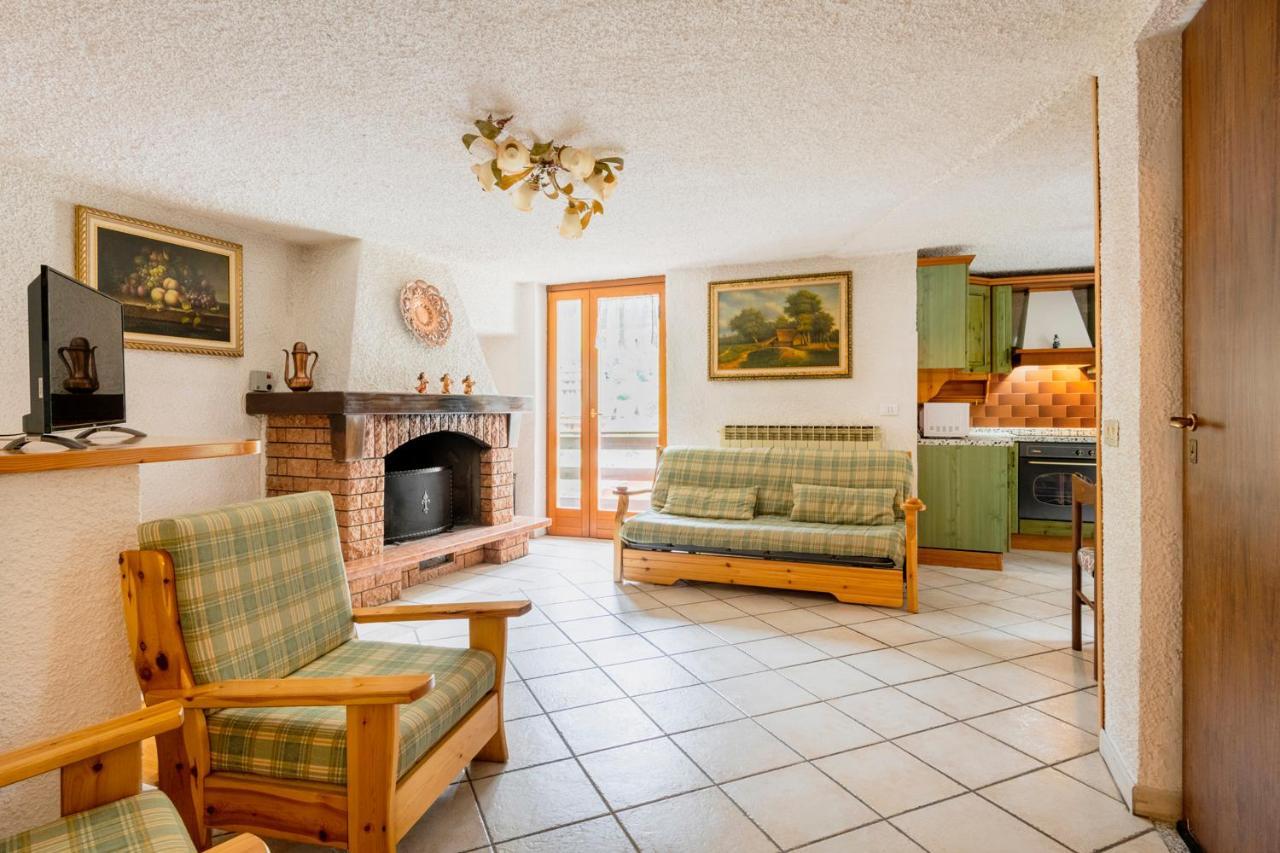 Pontagna Di Temu Palazzina Bucaneve Bagian luar foto