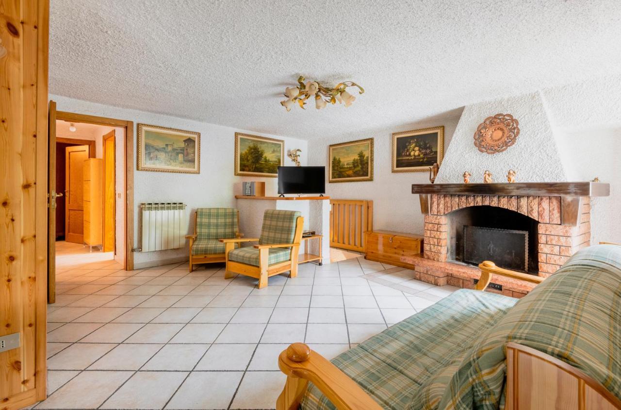 Pontagna Di Temu Palazzina Bucaneve Bagian luar foto