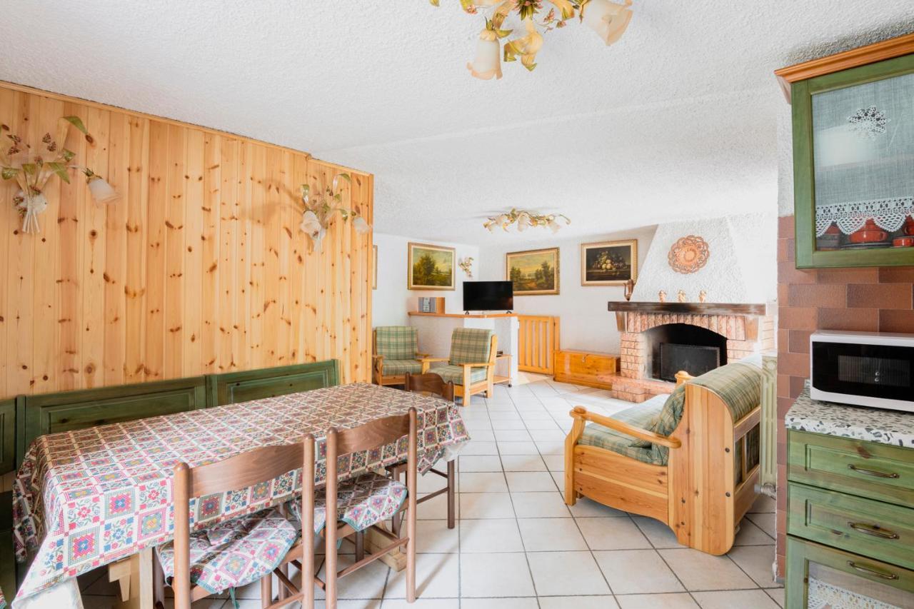 Pontagna Di Temu Palazzina Bucaneve Bagian luar foto